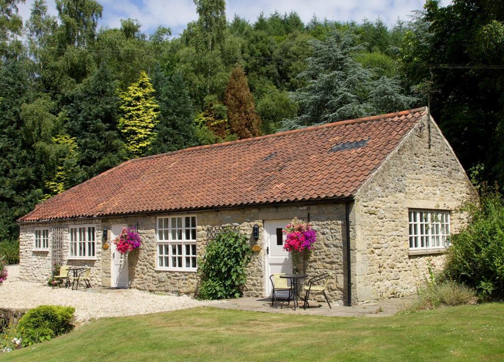 Levisham High Dalby House & Cottages מראה חיצוני תמונה